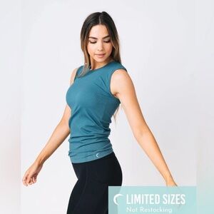 NWT zyia Women's Moss parallel tank